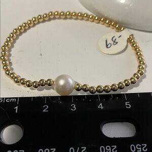 Elegant Gold Beaded Bracelet with Real Pearl Accent for Infant 👶 Baby